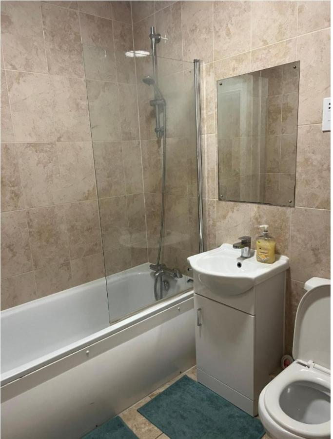 Appartamento Modern And Stylish 1Bed Flat Barking  Esterno foto