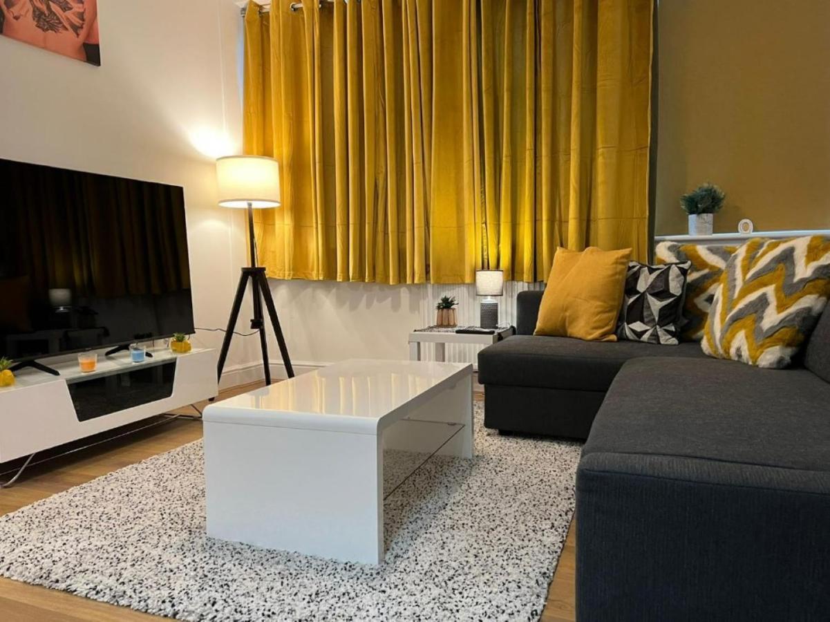 Appartamento Modern And Stylish 1Bed Flat Barking  Esterno foto