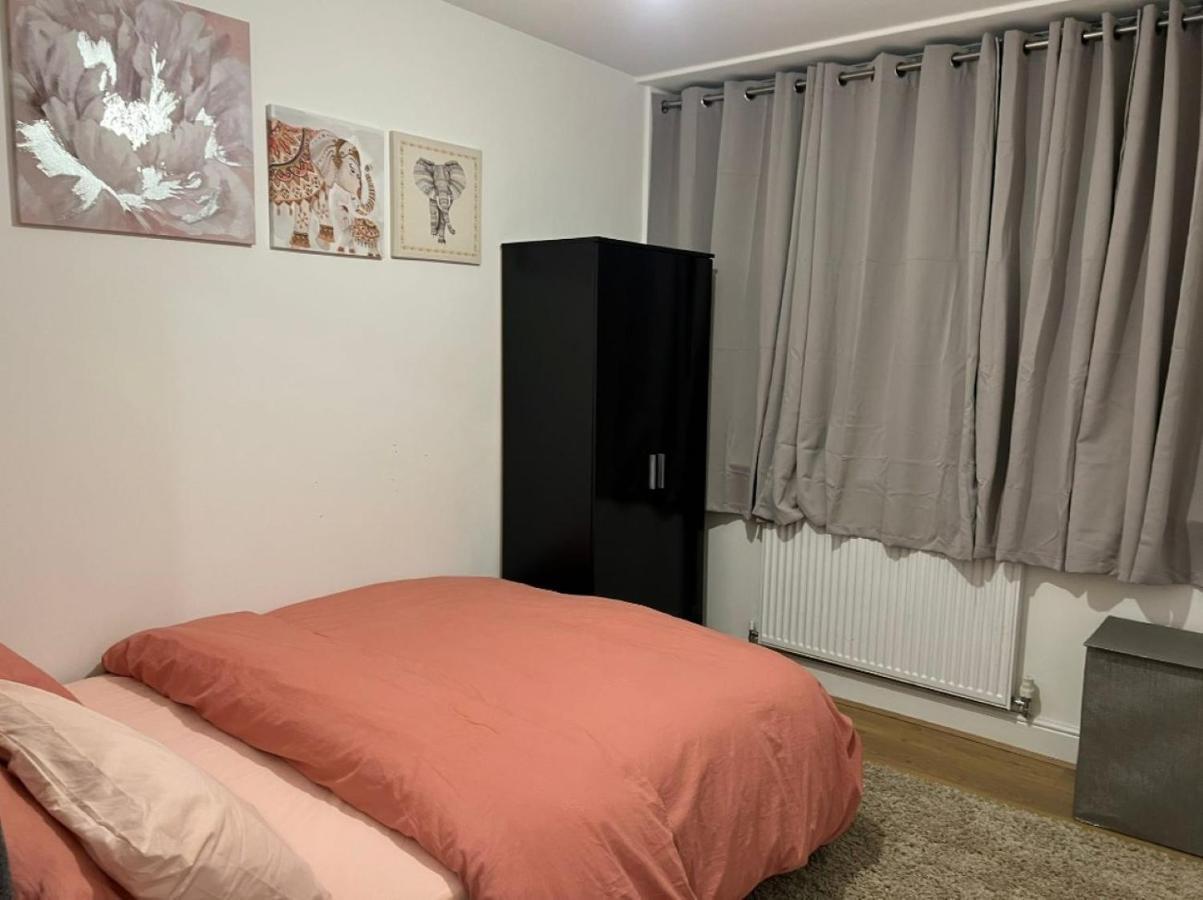 Appartamento Modern And Stylish 1Bed Flat Barking  Esterno foto